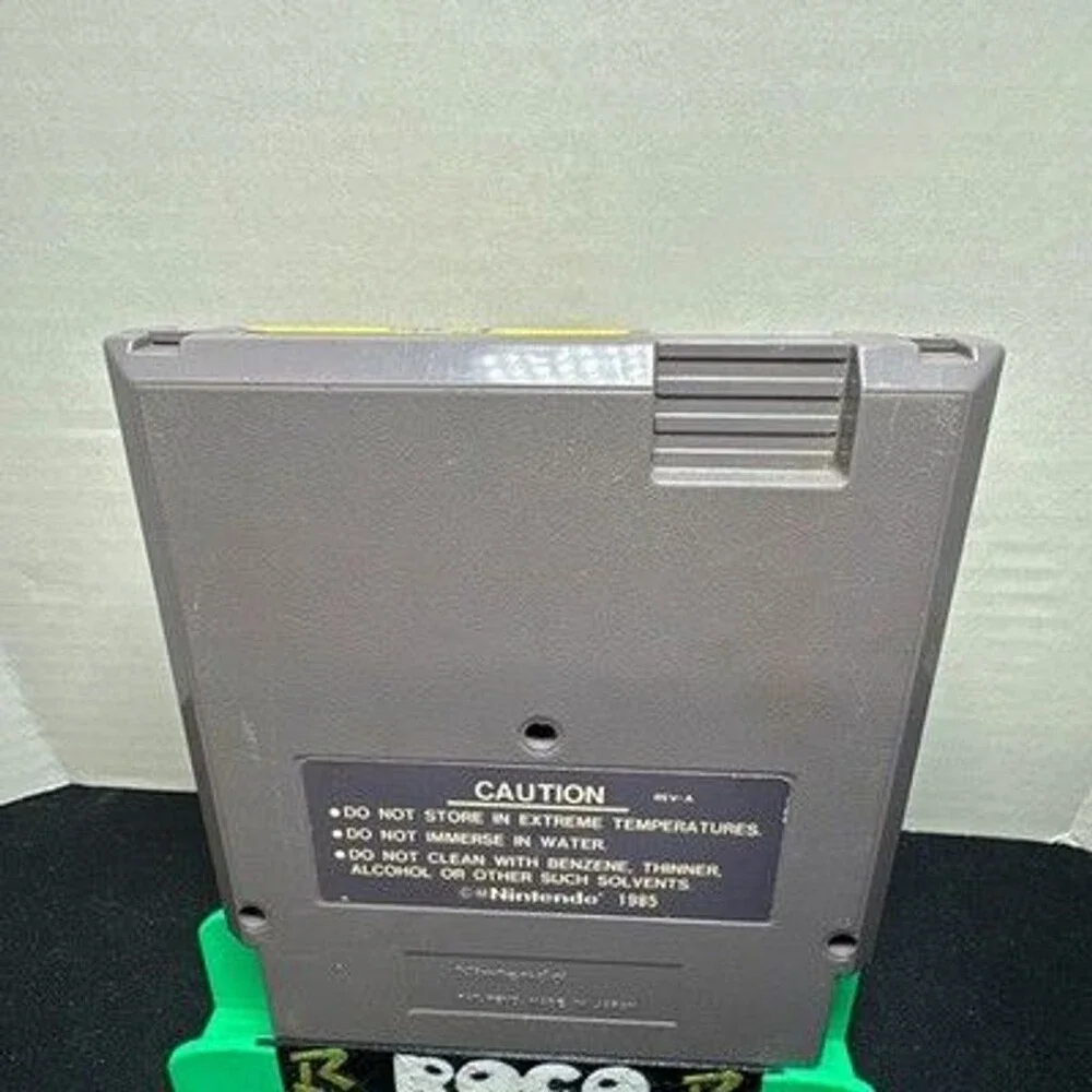 Unbranded super mario